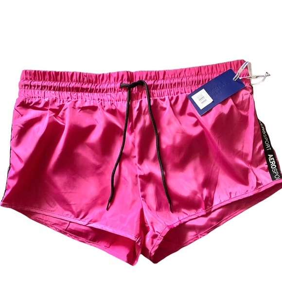 AeroSport Medium Pink Shorts - Picture 1 of 8